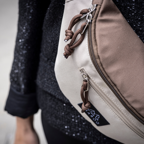 Amaroq waist bag