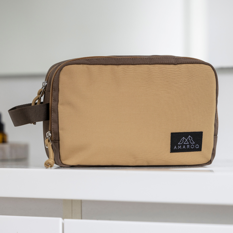 Amaroq Retro Toiletry Bag