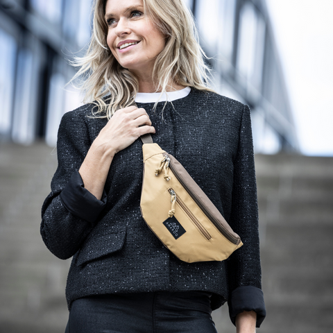 Amaroq waist bag