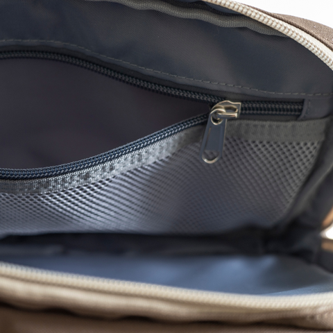Amaroq Retro Toiletry Bag