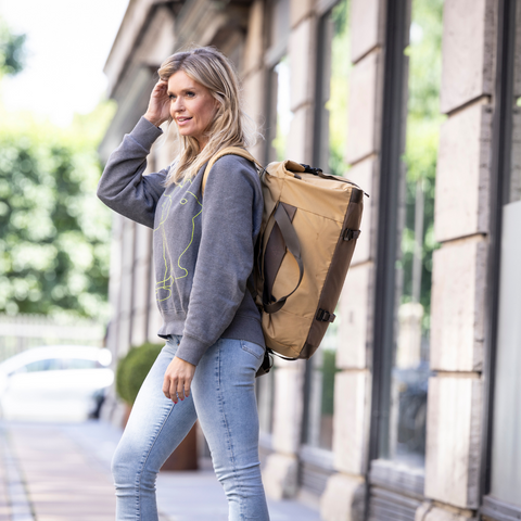 Retro duffel bag