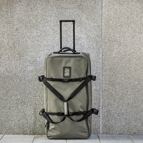 Amaroq trolley suitcase 