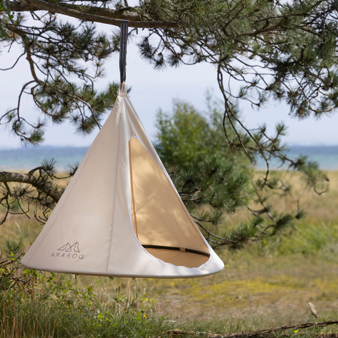 Hanging tent